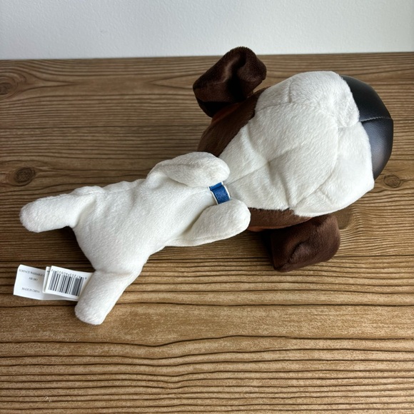 Artists Collection The Dog Beagle Plush Toy - Picture 6 of 10